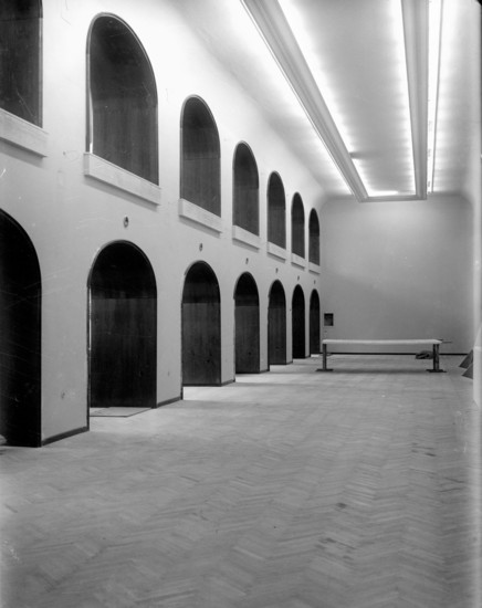 Výstavné priestory Vodných kasární po rekonštrukcii v roku 1955. Foto: Archív SNG