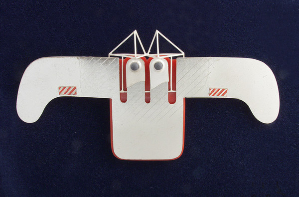 Anton Cepka: brooch, 1977, silver, plexiglass, slate, varnish