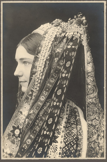 Plicka, Karel: Děvče z Velkého lomu. 1. polovica, 1928